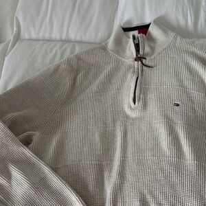 Tommy Hilfiger Men's Beige Quarter Zip Sweater